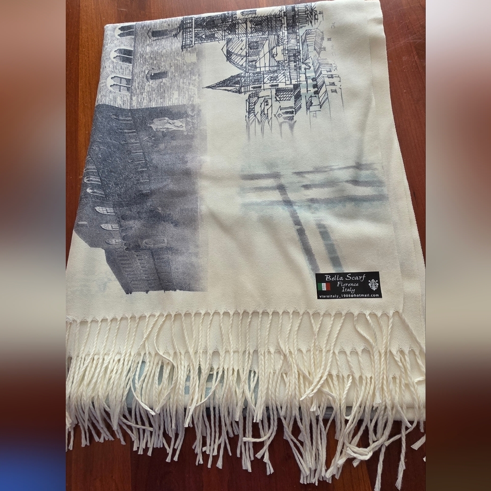 NWOT Florence,Italy Scarf/Wrap - Picture 8 of 9